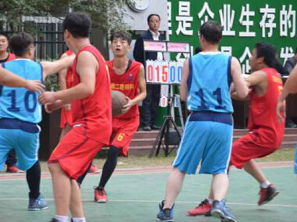 参加昆明黎宇新能源解决方案有限公司“奋进杯”男子篮球赛